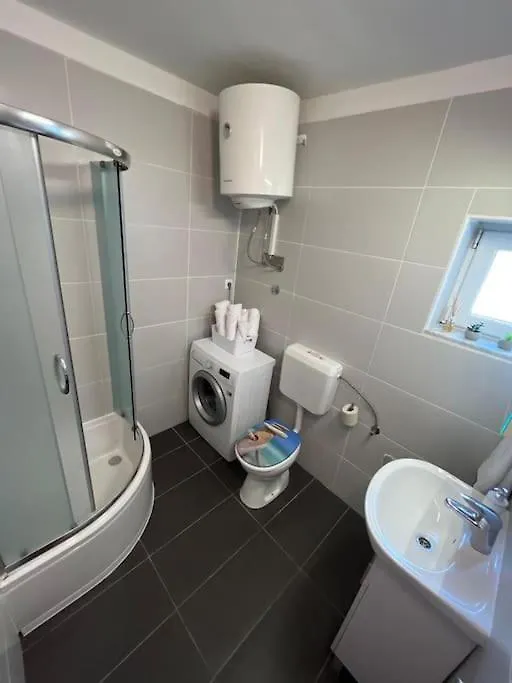 Baystay Kastela Apartment