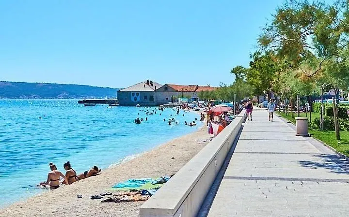 Apartment Baystay Kastela